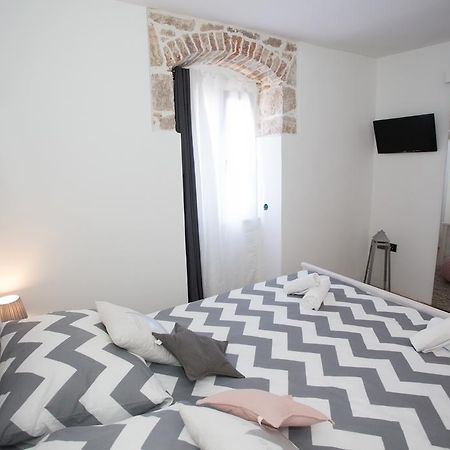 Apartment Vertigo Σπλιτ Εξωτερικό φωτογραφία